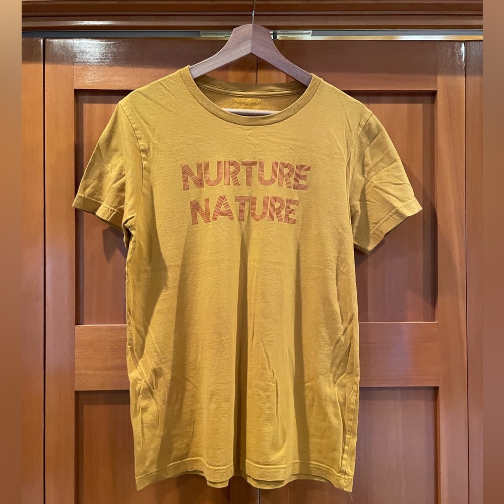 alpenglow apparel ‘nurture nature’ t-shirt
